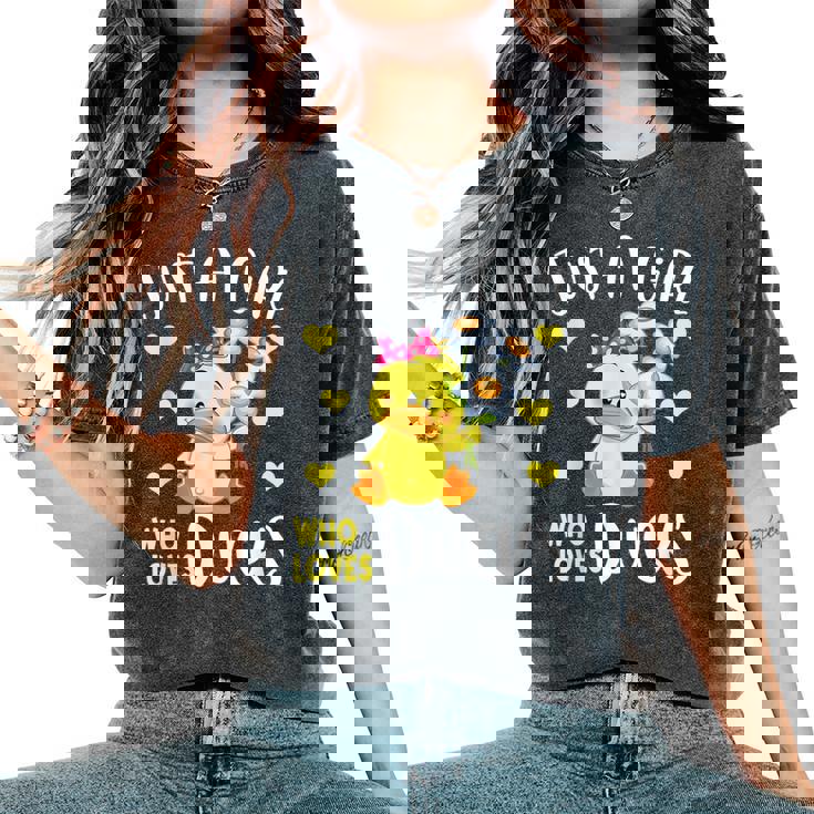Just A Girl Who Loves Ducks Lovers Outfits Kawaii Animals Women's Oversized Comfort T-Shirt Just A Girl Who Loves Ducks Lovers Outfits Kawaii Animals Women's Oversized Comfort T-Shirt