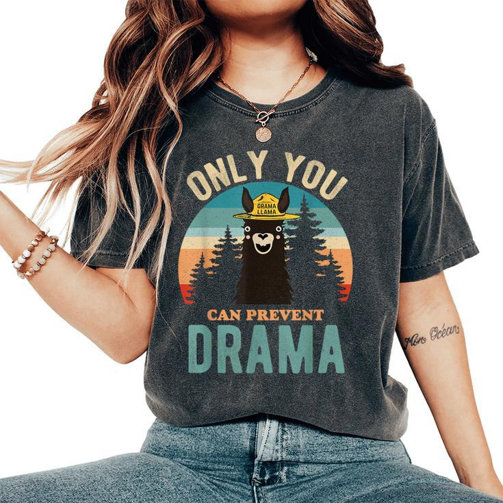 Only You Can Prevent Drama Vintage Llama Graphic Women's Oversized Comfort T-Shirt