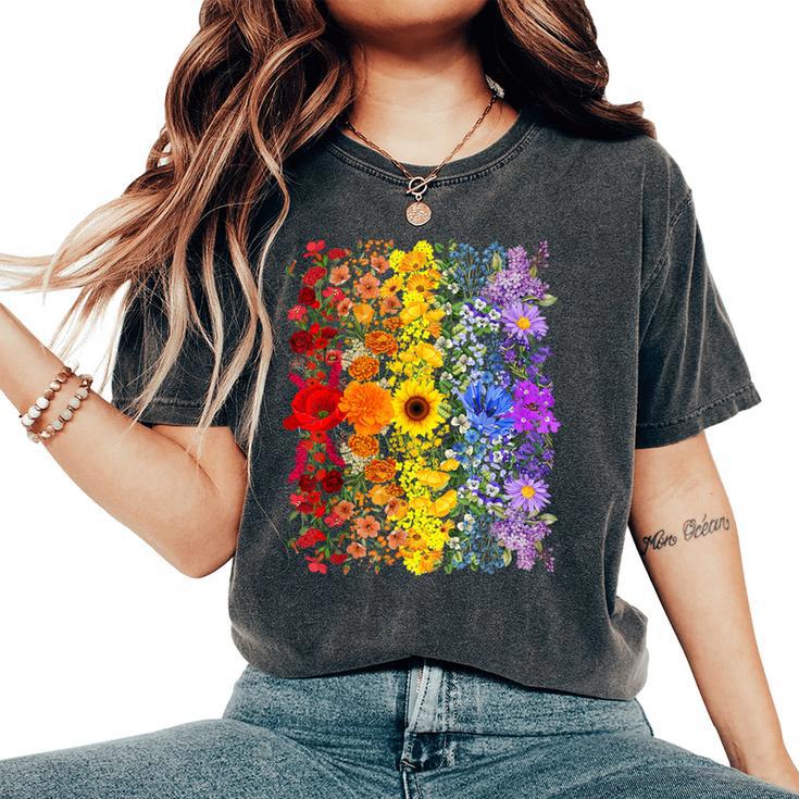 Rainbow Wildflowers Field Flowers Lgbtq Month Pride Month Women's Oversized Comfort T-Shirt