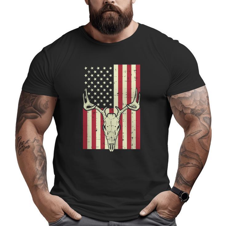 American Flag Deer Skull Vintage Hunting Patriotic Hunt Dad Big and Tall Men T-shirt