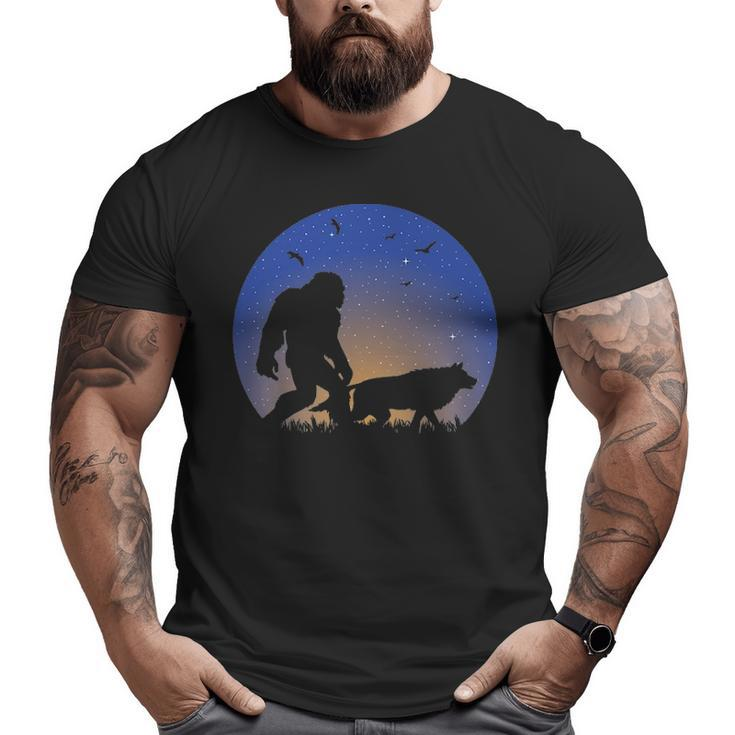 Bigfoot With Wolf Companion Silhouette Nightime Stars Big and Tall Men T-shirt