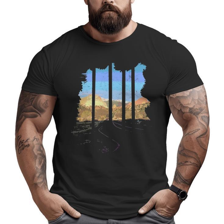 Colorado Rocky Mountains Garden Of The Gods Big and Tall Men T-shirt