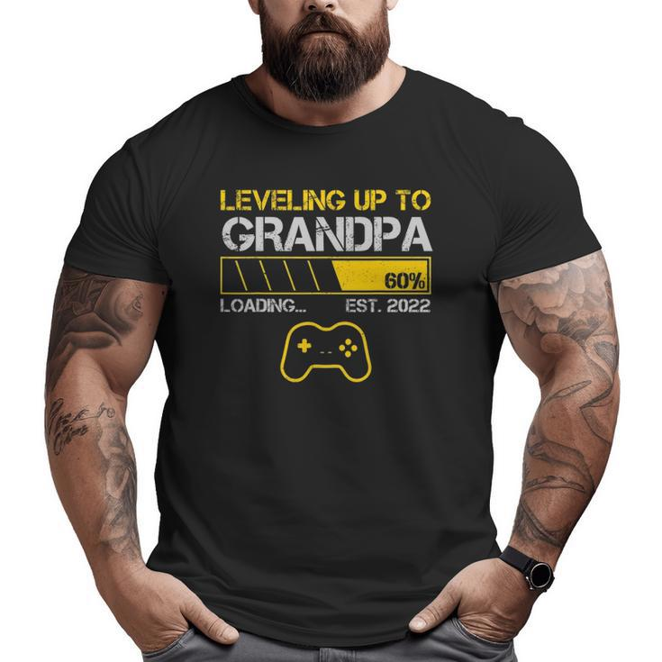 Leveling Up To Grandpa Est 2022 Loading Gaming Family Big and Tall Men T-shirt