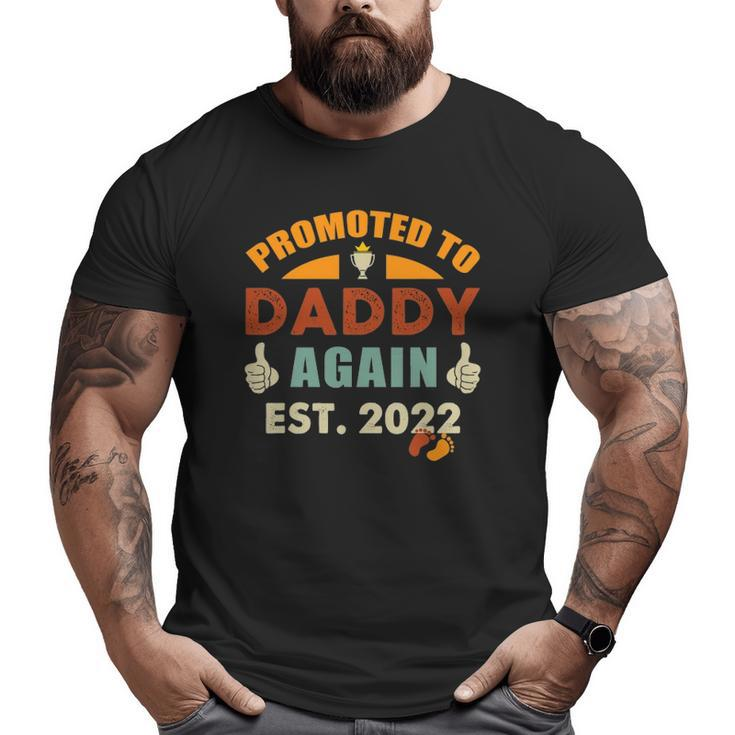 Mens Promoted To Daddy Again Est 2022 Vintage Dad Again Est 2022 Ver2 Big and Tall Men T-shirt