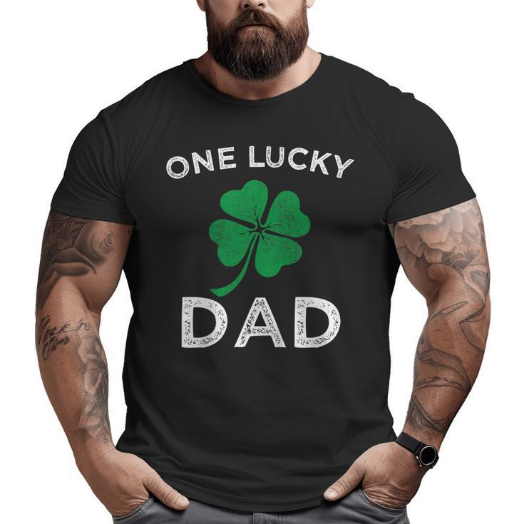 One Lucky Dad St Patricks Day Retro Father  Big and Tall Men T-shirt