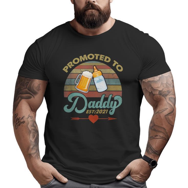 Promoted To Daddy Est 2021 Beer Dad Bottle Baby Shower Big and Tall Men T-shirt