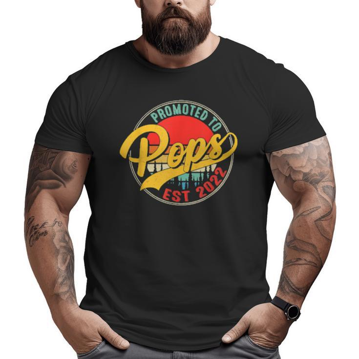 Promoted To Pops 2022 Fathers Day For New Dad Grandpa Big and Tall Men T-shirt