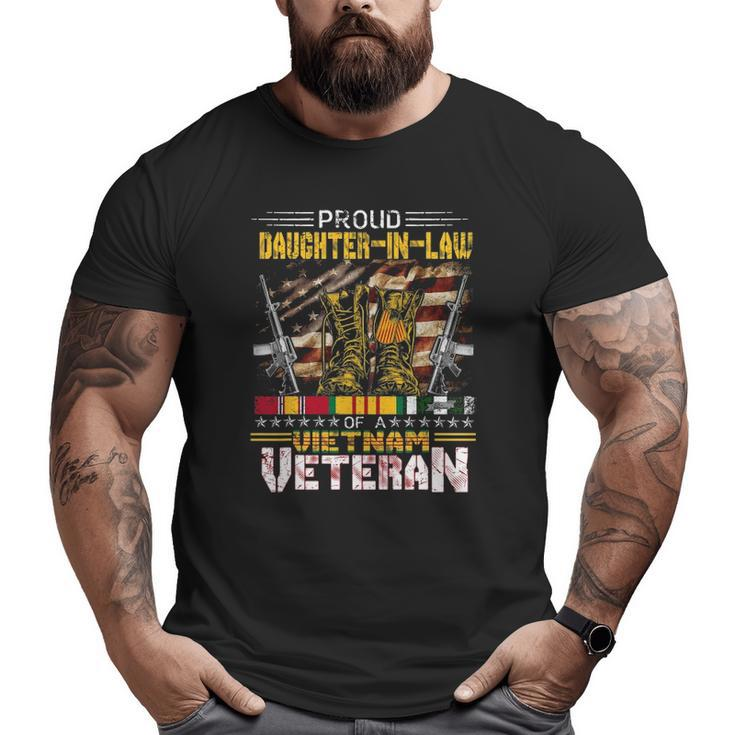 Proud Daughter-In-Law Of A Vietnam Veteran Veteran Big and Tall Men T-shirt