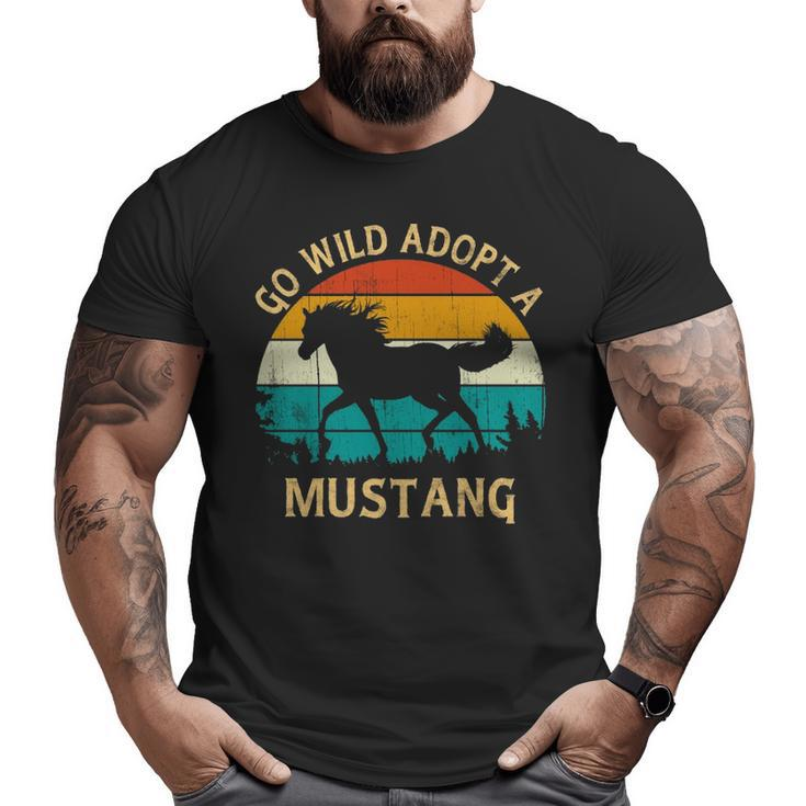 Vintage Sunset Wild Mustang Horse Go Wild Adopt A Mustang Big and Tall Men T-shirt