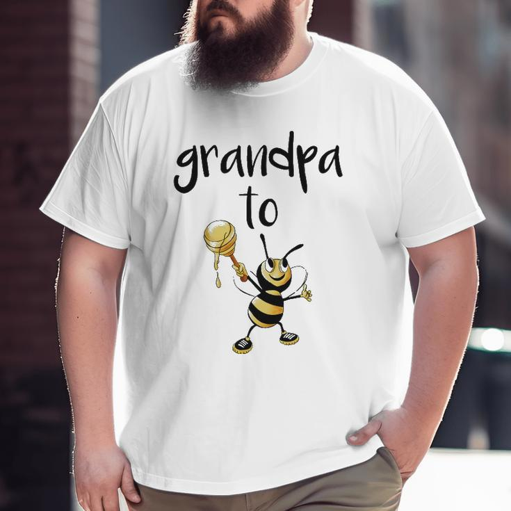 Mens Grandad To Be Grandpa To Bee Baby Announcement Big and Tall Men T-shirt