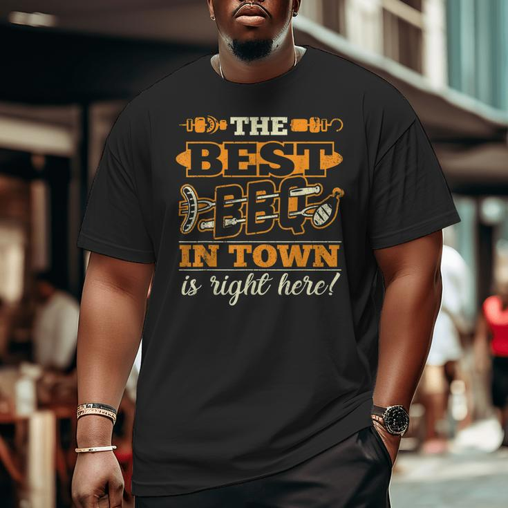 Barbecue Best Bbq In Town Smoker Grillin Grandpa Dad Big and Tall Men T-shirt