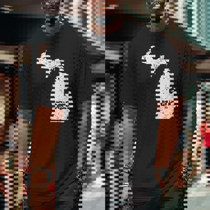 Best Papa MichiganGrandpa Big and Tall Men T-shirt