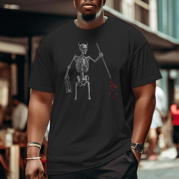 Blackbeard Pirate Skeleton Caribbean Battle Flag Big and Tall Men T-shirt