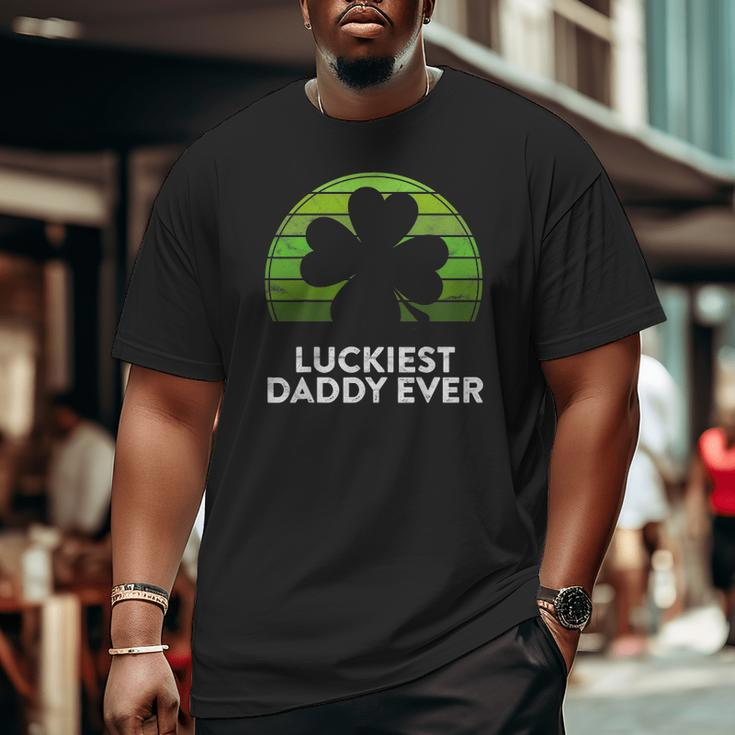 Mens Luckiest Daddy Ever Shamrock Sunset St Patrick's Day Dad Big and Tall Men T-shirt