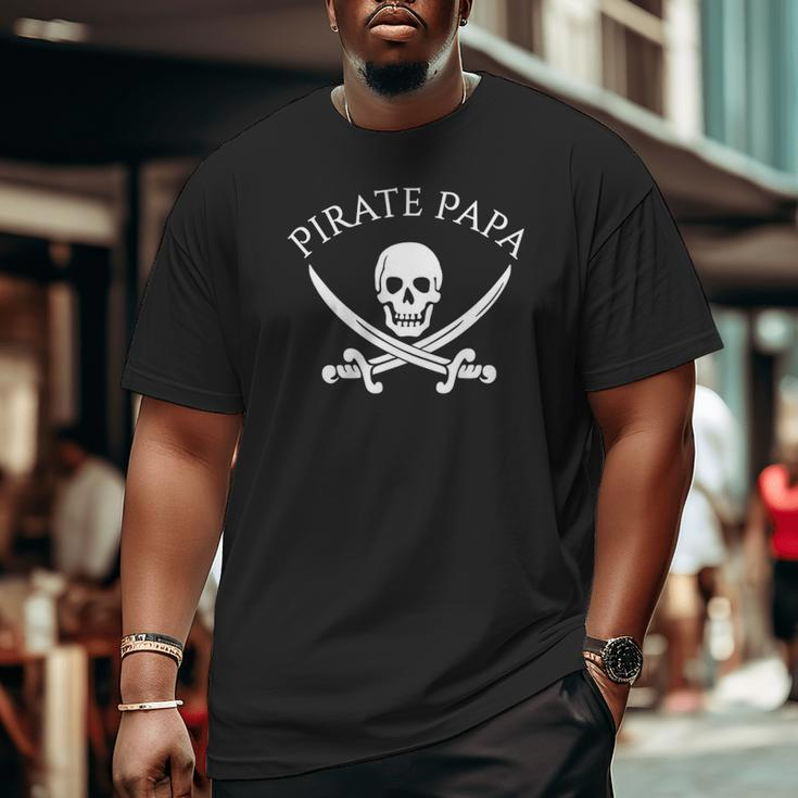 Pirate Papa Halloween Costume For Dad Big and Tall Men T-shirt