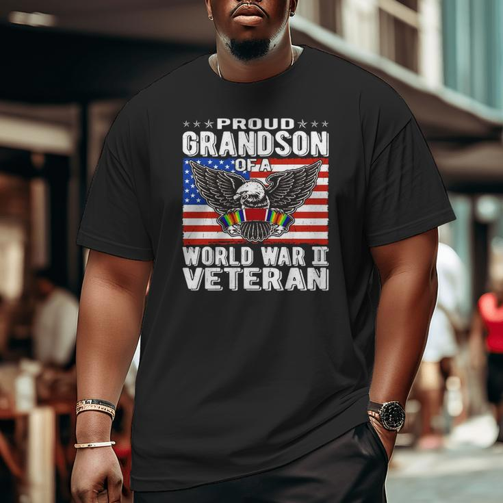 Proud Grandson Of A World War 2 Veteran Patriotic Ww2 Big and Tall Men T-shirt