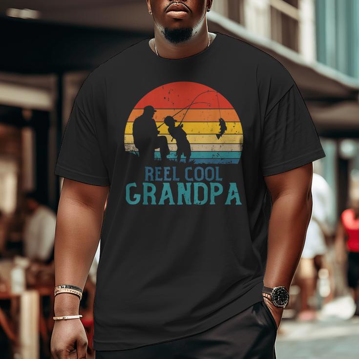 Reel Cool Grandpa Fishing Father's Day Grandpa Big and Tall Men T-shirt