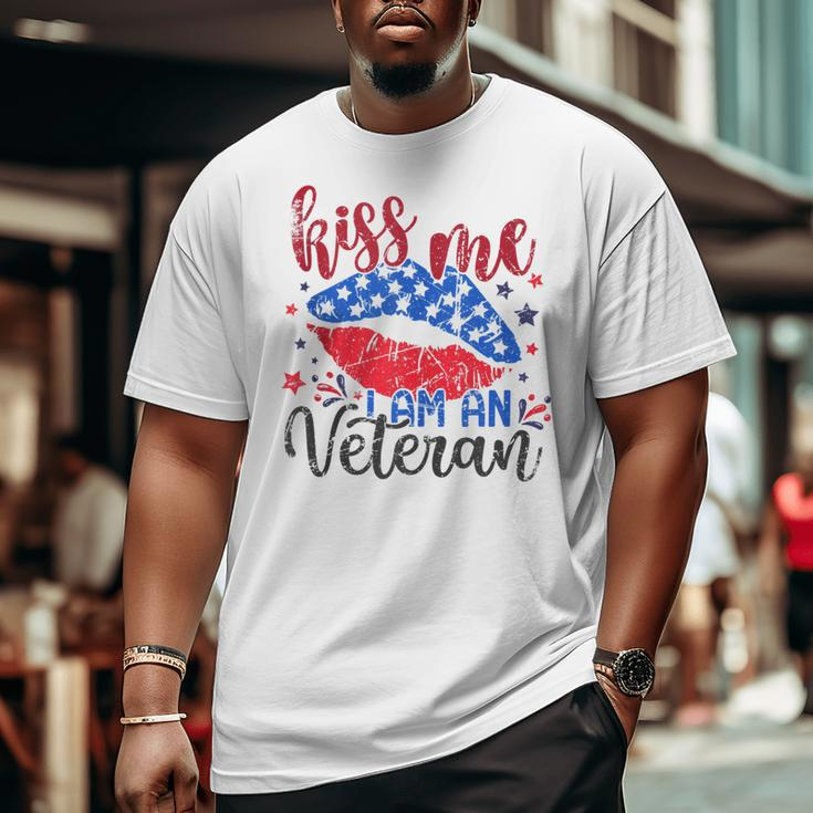 4Th Of July 2023 Kiss Me I-Am An Veteran Patriotic American Big and Tall Men T-shirt