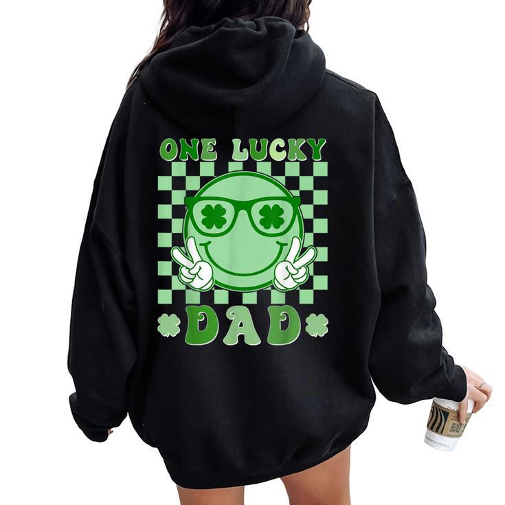 One Lucky Dad Groovy Smile Face St Patrick's Day Irish Dad Women Oversized Hoodie Back Print