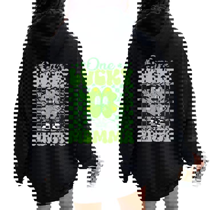 One Lucky Momma Groovy Retro Momma St Patrick's Day Women Oversized Hoodie Back Print