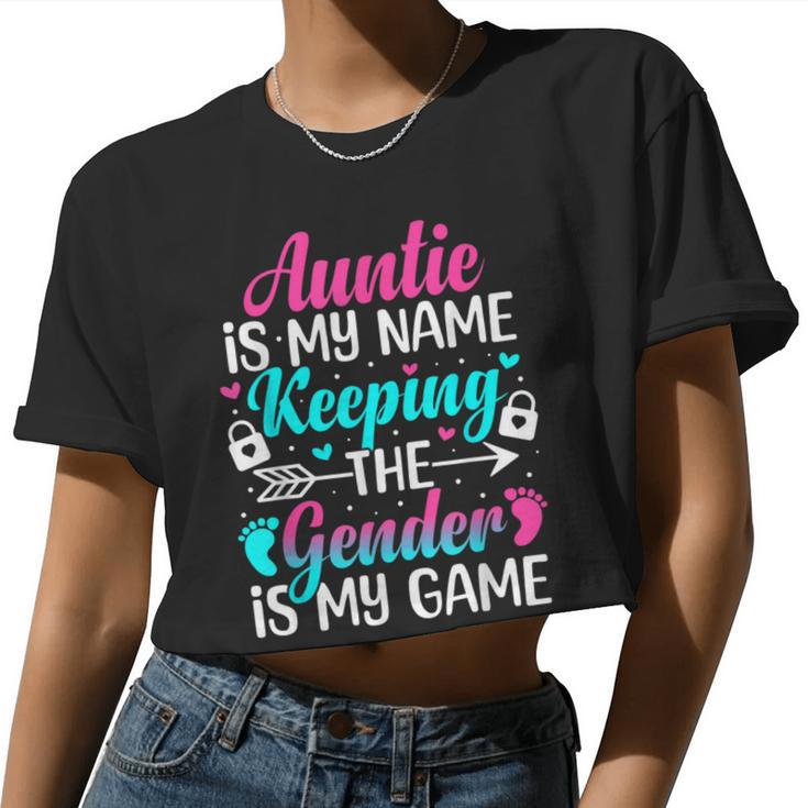 Gender Reveal Auntie For A Keeper Of The Gender Aunt Women Cropped T-shirt