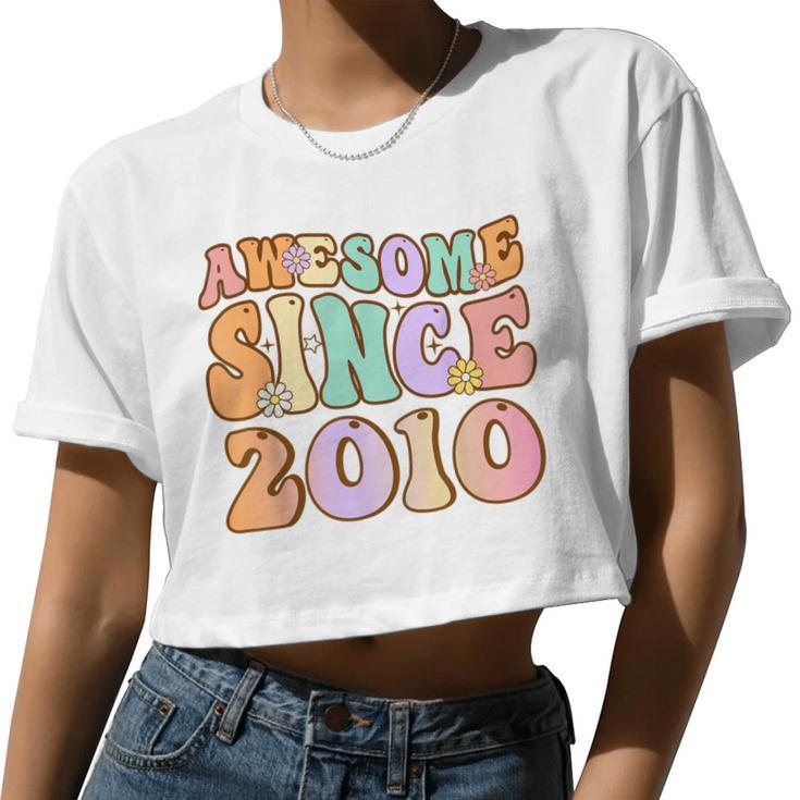 Awesome Since 2010 14 Year Old 14Th Birthday For Girls Women Cropped T-shirt