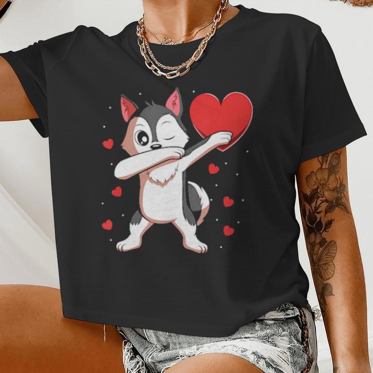 Dabbing Siberian Husky Heart Valentines Day Boys Girls Women Cropped T-shirt