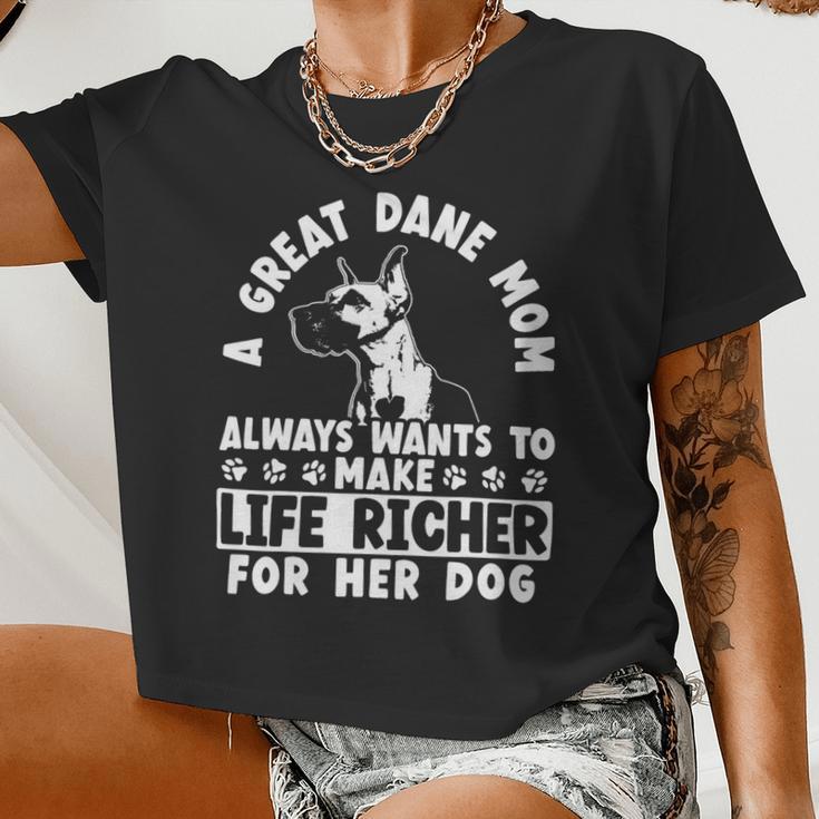 Dog Animal Dog Breeder Great Dane Mom Women Cropped T-shirt