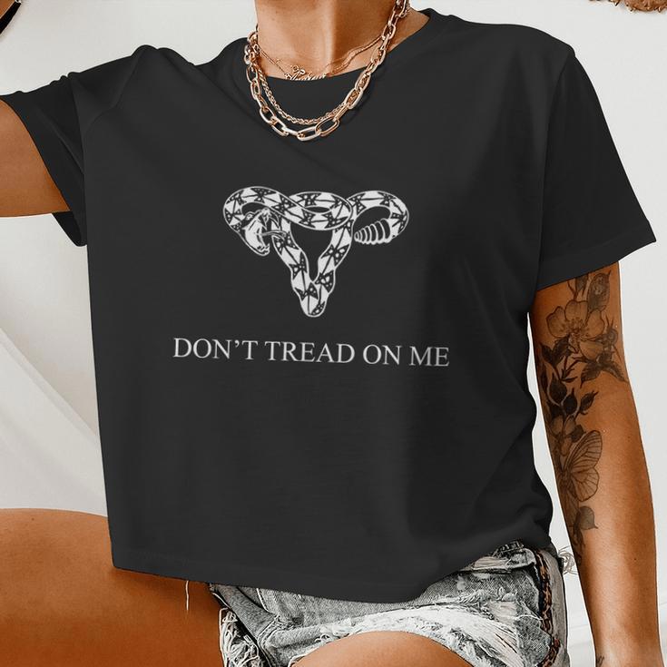 Don't Tread On Me Uterus Flag Tshirt Women Cropped T-shirt