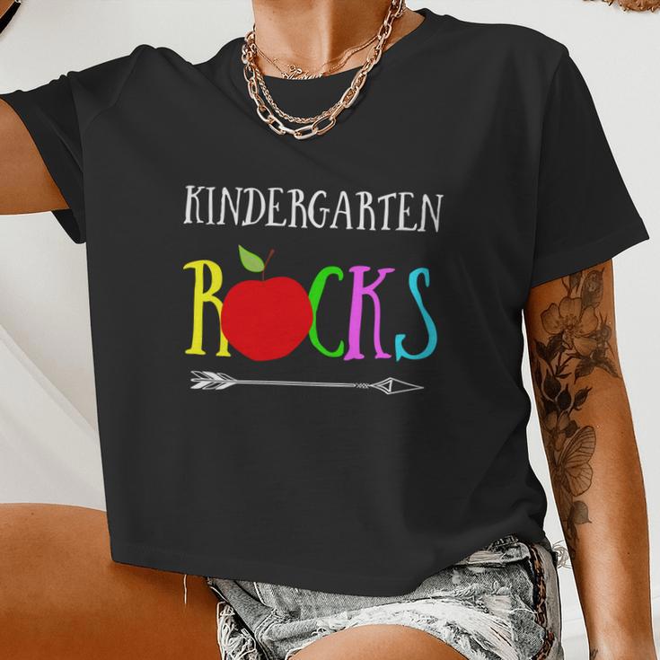 Kindergarten Rocks Toddlers Teacher Appreciation Last Day Cool Women Cropped T-shirt