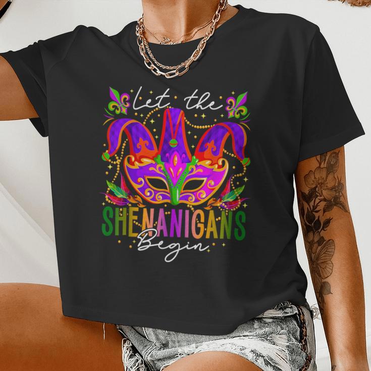 Mardi Gras Costume Let The Shenanigans Begin Mask Women Women Cropped T-shirt