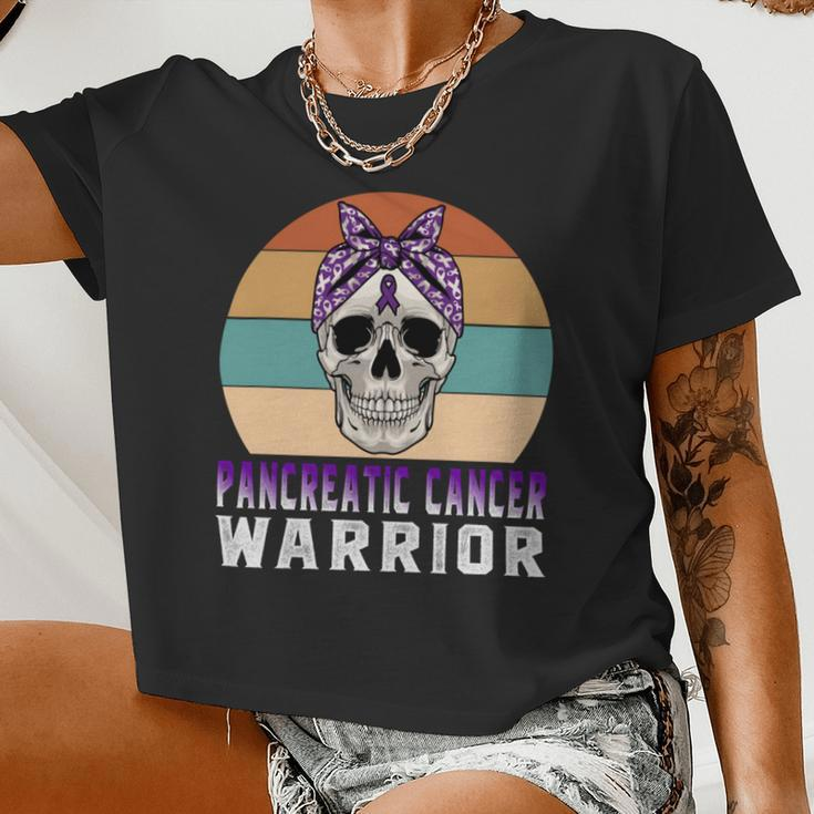Pancreatic Cancer Warrior Skull Women Vintage Purple Ribbon Pancreatic Cancer Pancreatic Cancer Awareness Women Cropped T-shirt