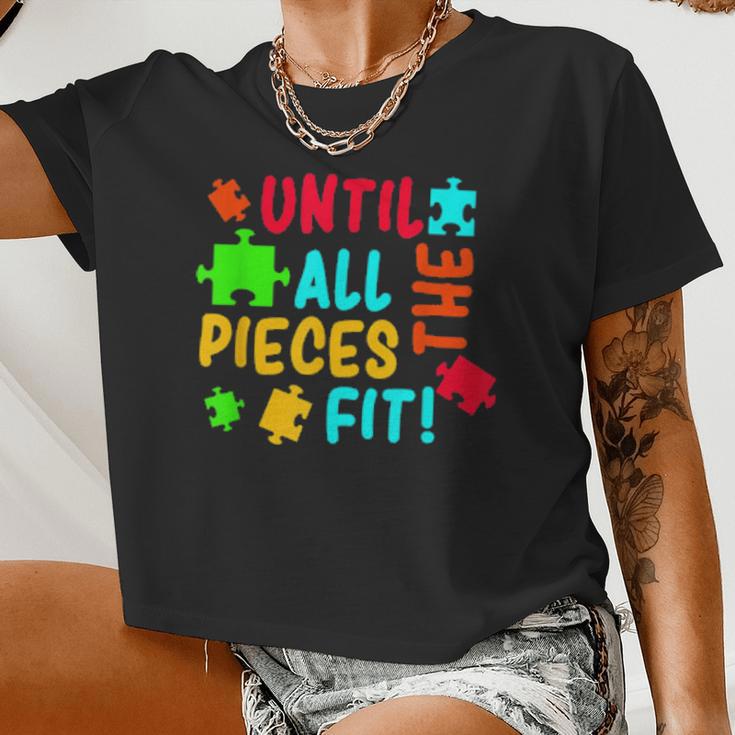 All Pieces Fit Autism Awareness Autistic Autism Moms Women Cropped T-shirt