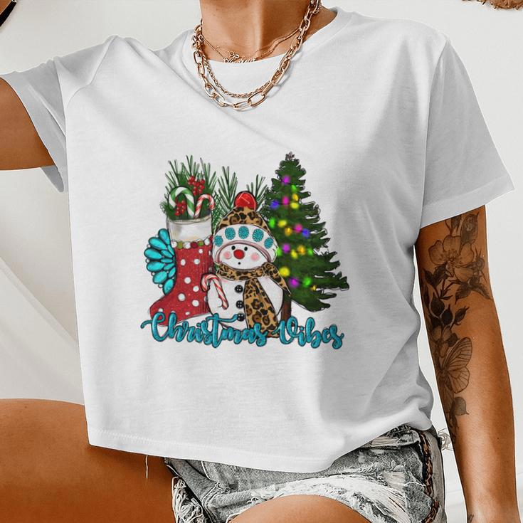 Christmas Vibes Snowman Christmas Trees Women Cropped T-shirt