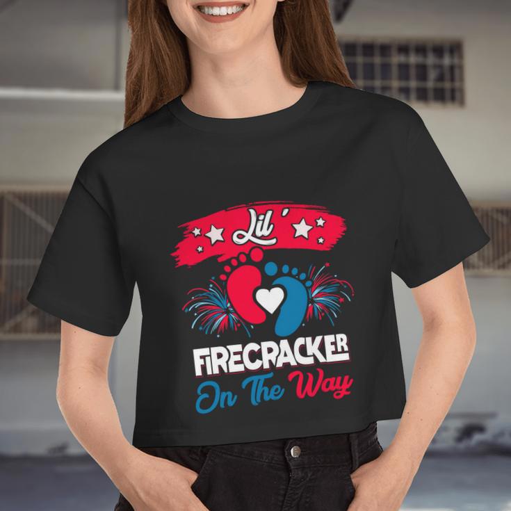 4Th Of July Pregnancy Patriotic Lil' Firecracker On The Way Women Cropped T-shirt