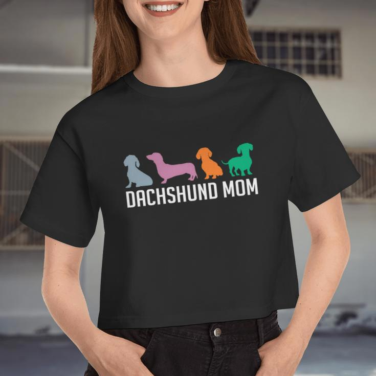 Dachshund Mom Wiener Doxie Mom Graphic Dog Lover V2 Women Cropped T-shirt