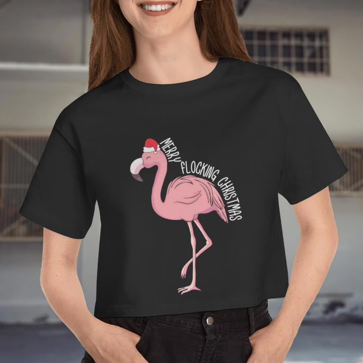 Merry Flocking Xmas Tropical Flamingo Christmas In July Women Cropped T-shirt