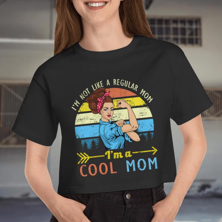 Retro Cool Mom Tshirt Women Cropped T-shirt