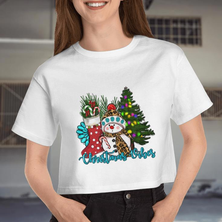 Christmas Vibes Snowman Christmas Trees Women Cropped T-shirt