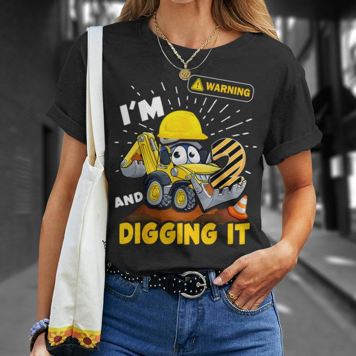 2Nd Birthday Boys Construction Excavator 2 Years Old Digger T-Shirt Gifts for Her