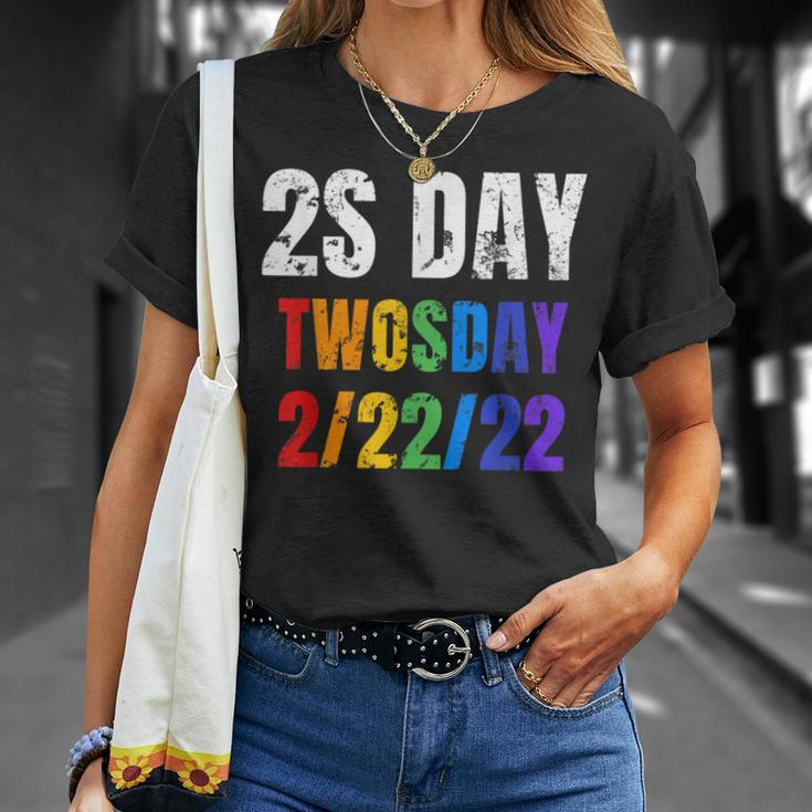 2S Day Twosday 02-22-2022 Happy Twosday T-Shirt Gifts for Her