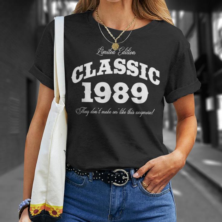 34 Year Old Vintage Classic Car 1989 34Th Birthday T-Shirt Gifts for Her