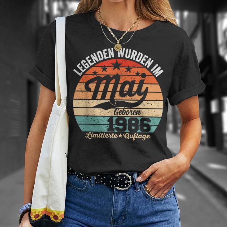 38 Geburtstag Geschenk Mann Legenden Sind Im Mai 1986 T-Shirt Geschenke für Sie