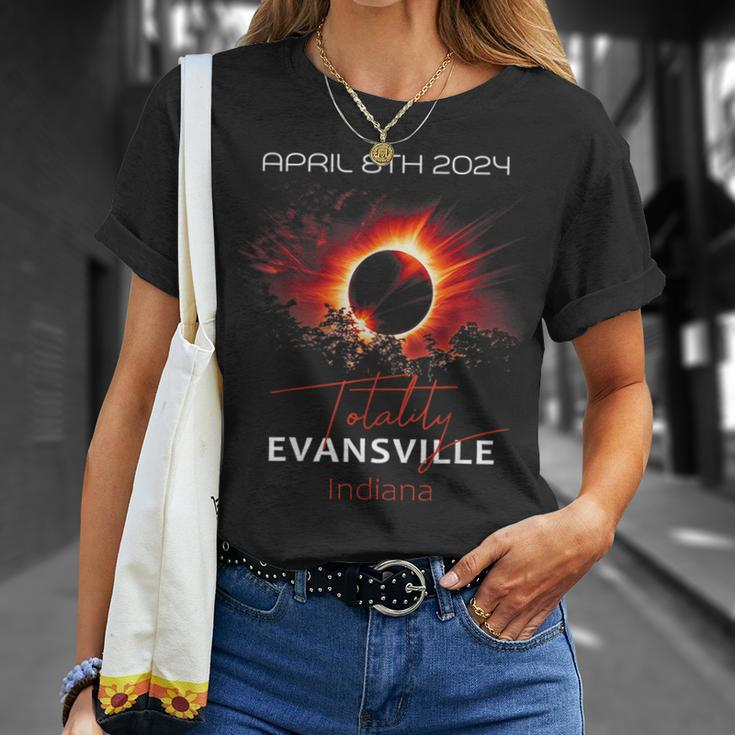 40824 Total Solar Eclipse 2024 Evansville Indiana T-Shirt Gifts for Her