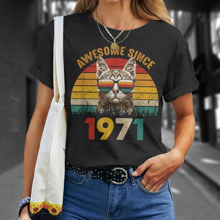 53Rd Birthday 53 Year Cat Lover Vintage Awesome Since 1971 T-Shirt Gifts for Her