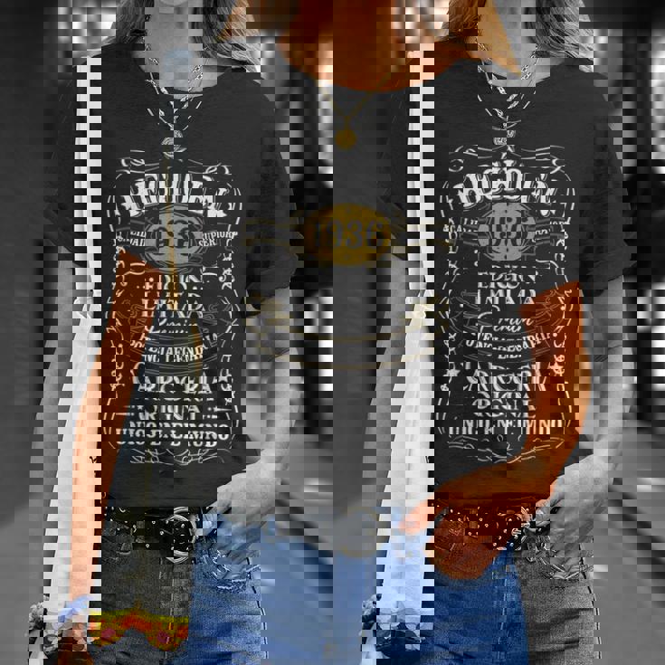 88 Cumpleaños 88 Años Hombre Hecho En 1936 Vintage Regalo Camiseta unisex Regalos para ella