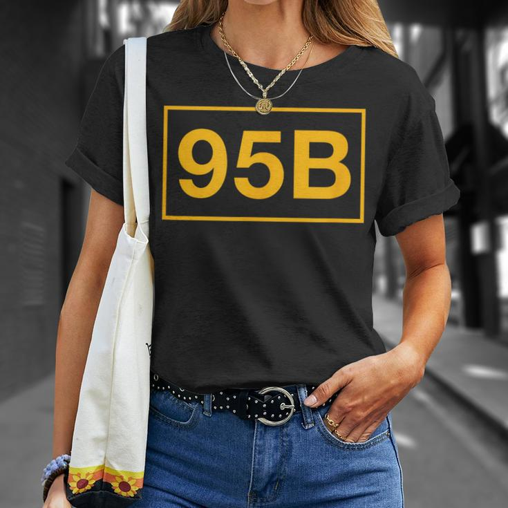 95B Military Police Officer T-Shirt Gifts for Her