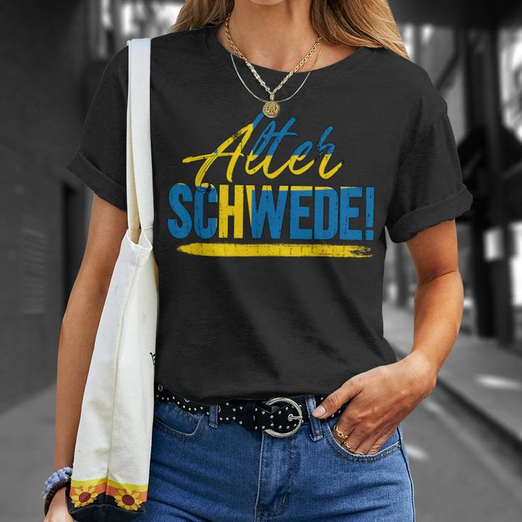 Alter Schwede! Schwarzes T-Shirt, Blau-Gelber Aufdruck, Unisex Geschenke für Sie