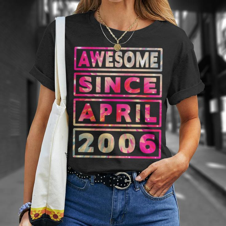 Batik-Dekoration Zum 18 Geburtstag Tolle Seit April 2006 T-Shirt Geschenke für Sie