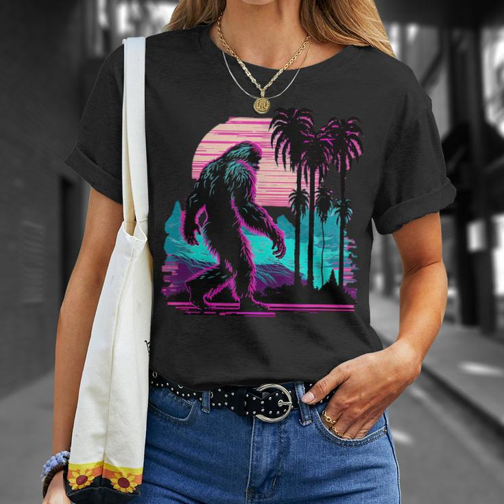 Bigfoot Sasquatch Cool Yeti Vaporwave T-Shirt Gifts for Her